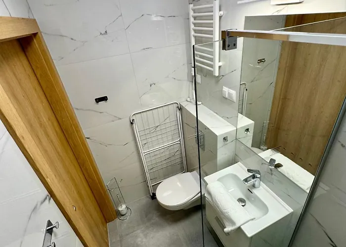 アパート Teligi 1 Na 3 ミエルノ